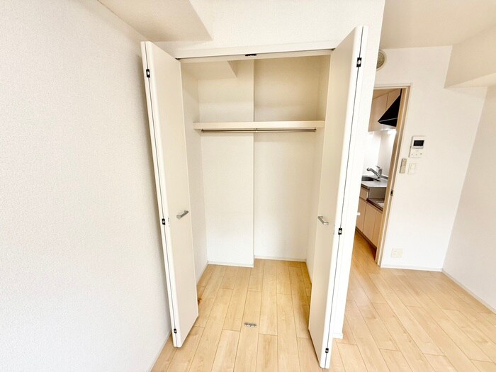 物件内観写真15　(収納)