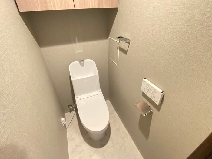 物件内観写真14　(トイレ)