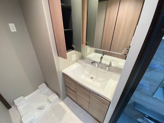 物件内観写真15　(洗面)