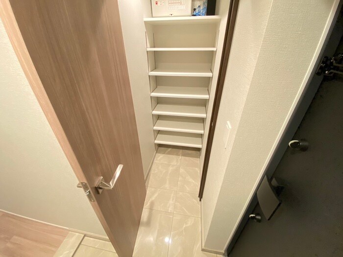 物件内観写真18　(靴箱)