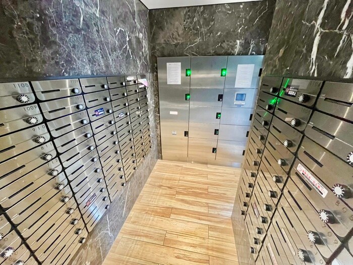 物件外観写真6　(建物設備)