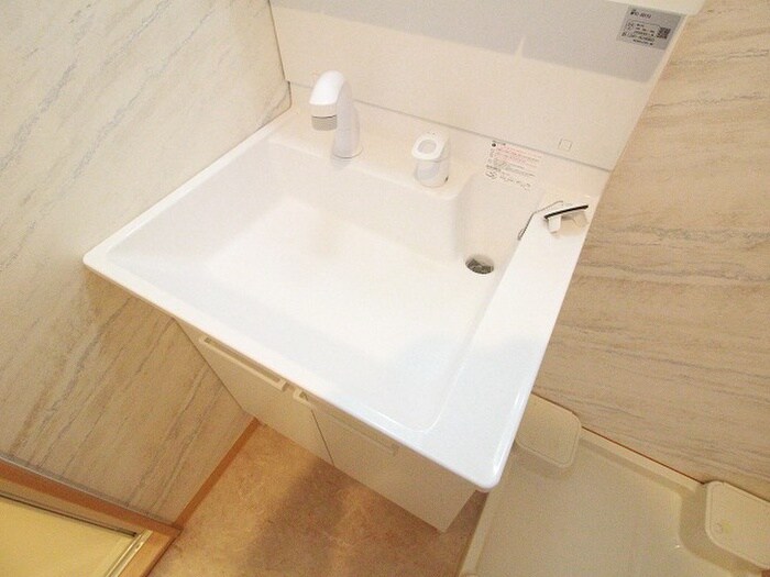 物件内観写真12　(洗面)