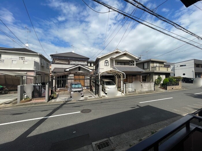 物件内観写真19　(室内からの展望)