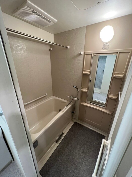 物件内観写真10　(バス／シャワールーム等)