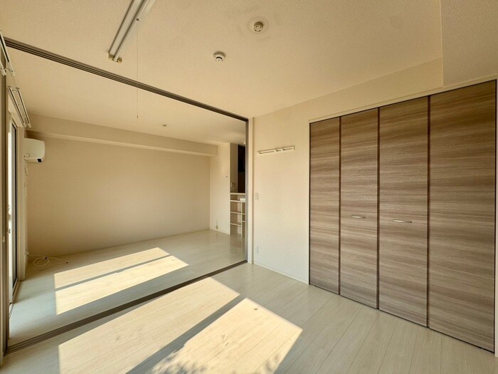 物件内観写真14　(居室)