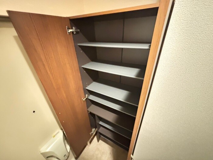 物件内観写真17　(靴箱)