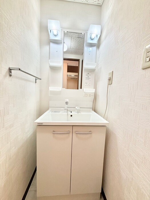 物件内観写真10　(洗面)