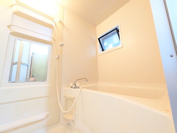 エルクレ－ルのバス