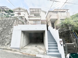 寝屋川市太秦中町貸家外観写真