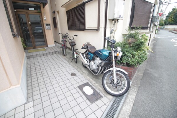 駐輪場