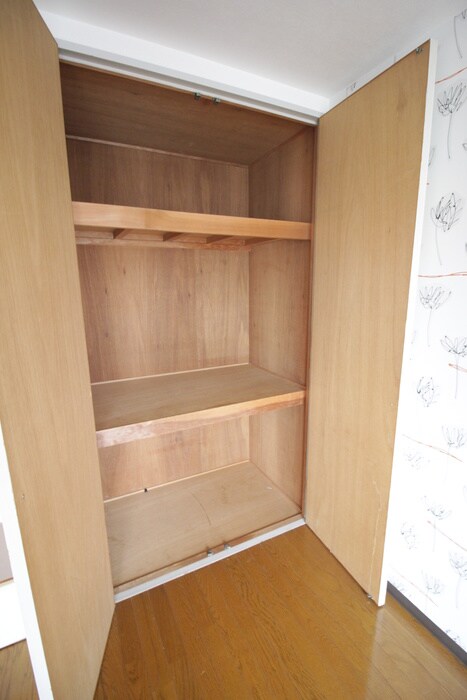 物件内観写真10　(収納)