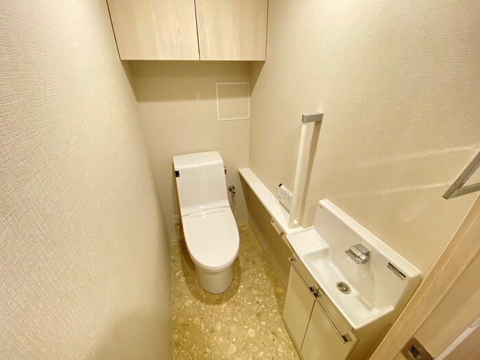 物件内観写真12　(トイレ)