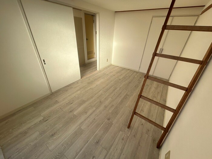 物件内観写真18　(居室)