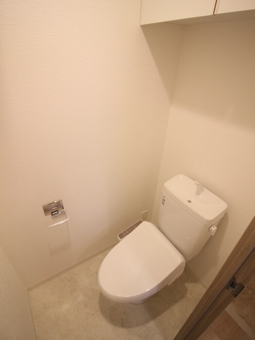 物件内観写真9　(トイレ)