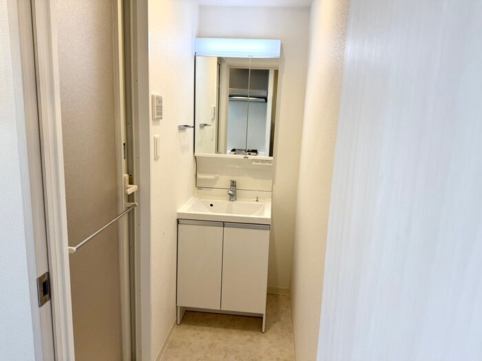 物件内観写真9　(洗面)