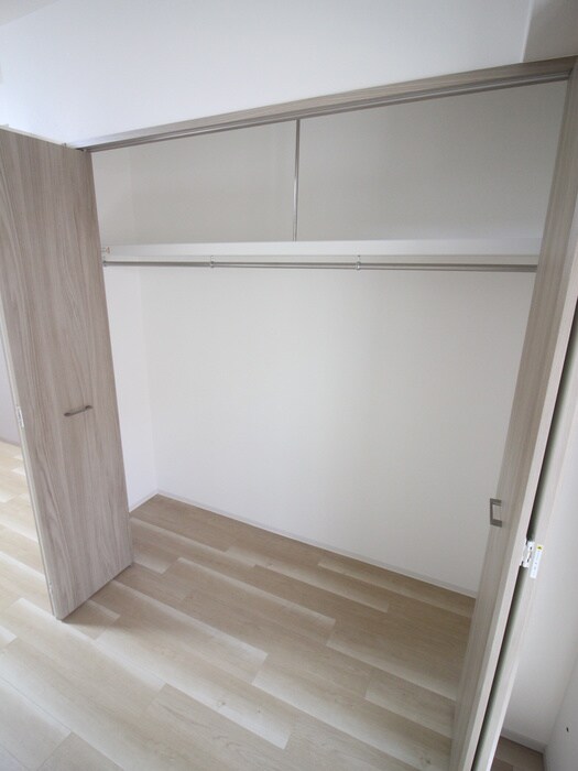 物件内観写真13　(収納)