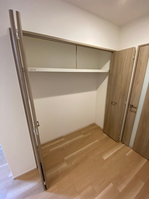 物件内観写真13　(収納)