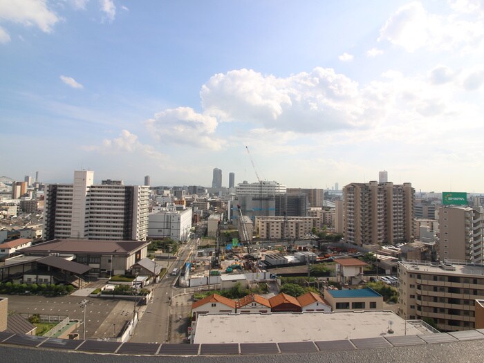 物件内観写真21　(室内からの展望)