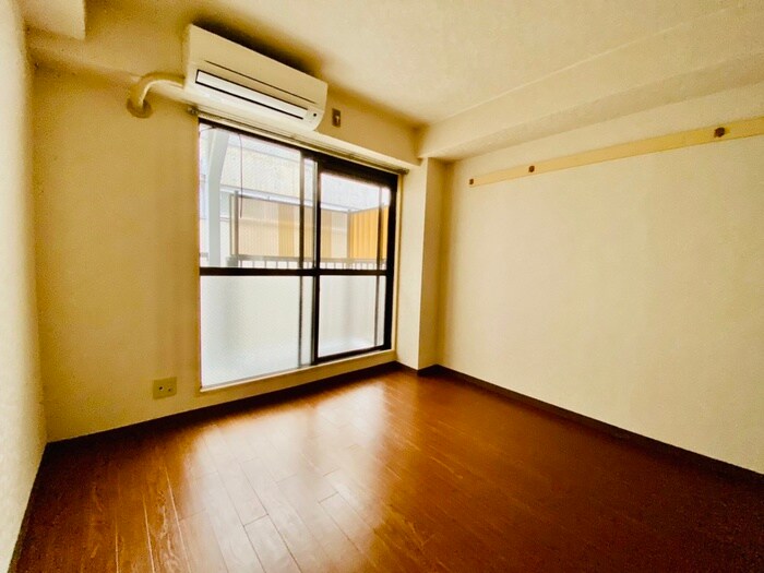 物件内観写真11　(居室)