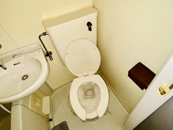 物件内観写真18　(トイレ)