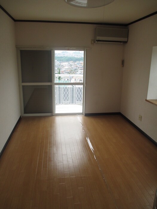 物件内観写真11　(居室)