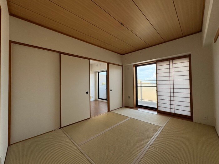 物件内観写真10　(居室)