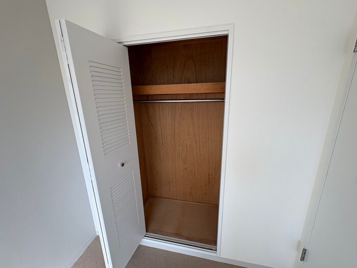 物件内観写真16　(収納)