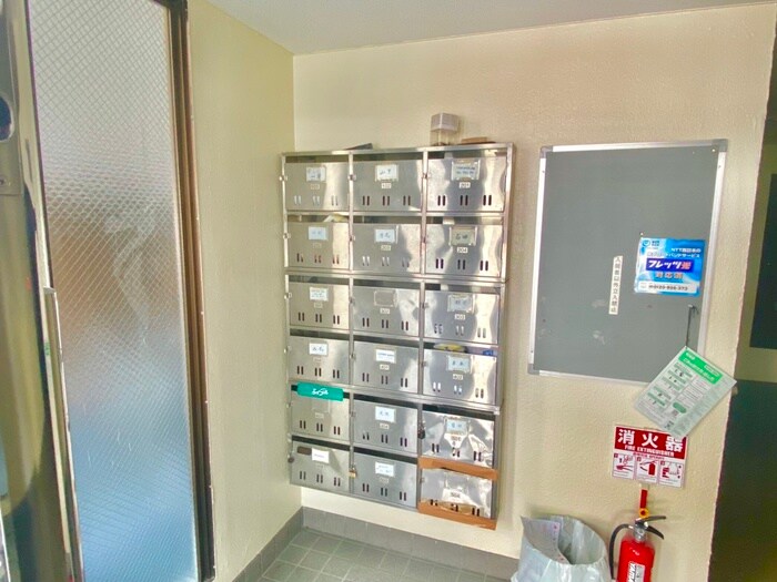 物件外観写真4　(建物設備)