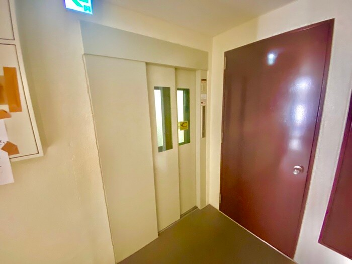 物件外観写真6　(建物設備)