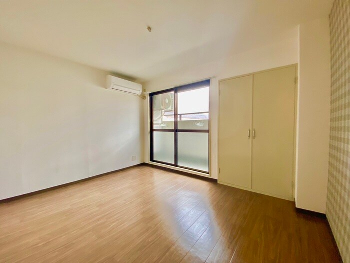 物件内観写真10　(居室)