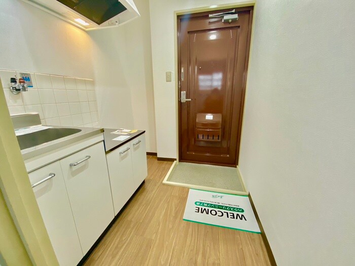 物件内観写真22　(玄関)