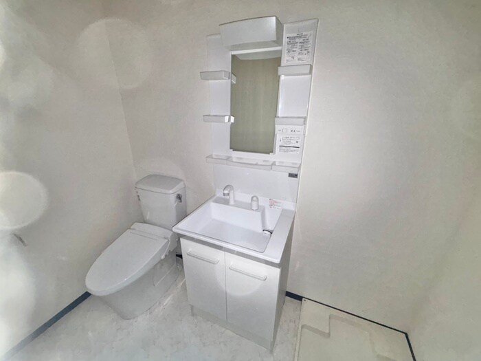 物件内観写真10　(洗面)