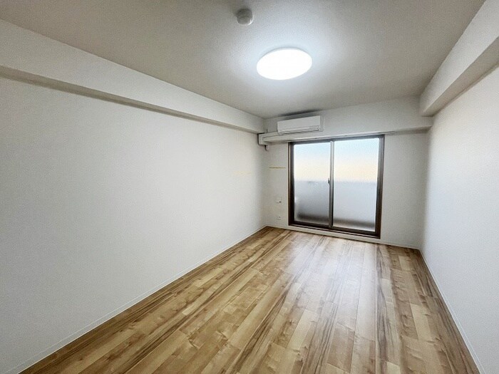 物件内観写真12　(居室)