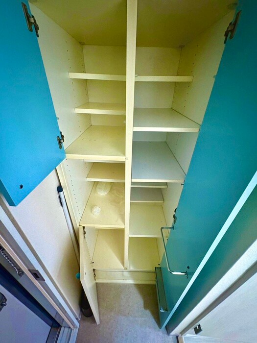 物件内観写真13　(靴箱)