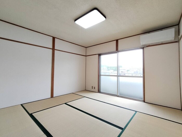 物件内観写真7　(居室)