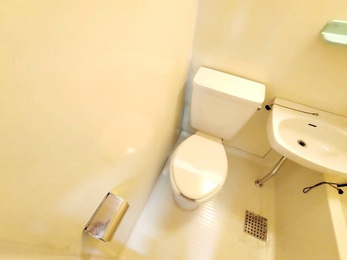 物件内観写真14　(トイレ)