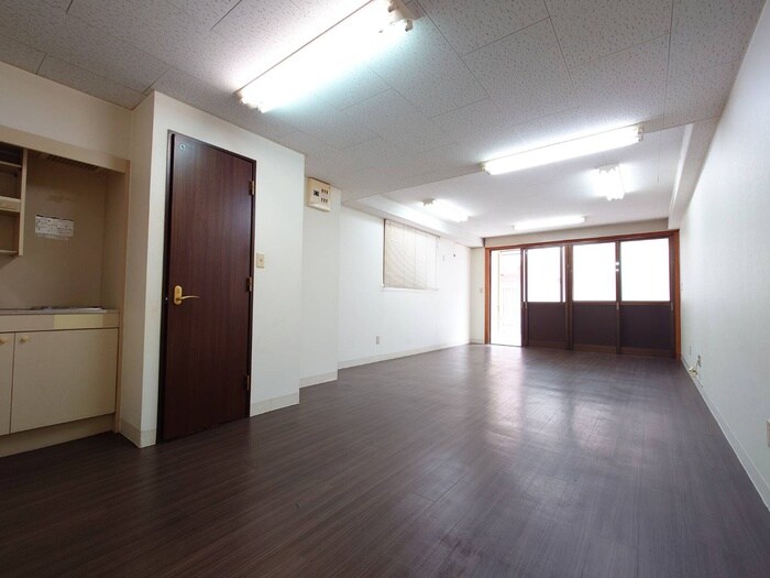 物件内観写真8　(内観写真)