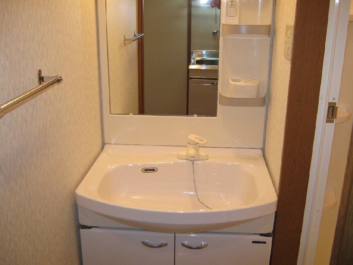 物件内観写真9　(洗面)