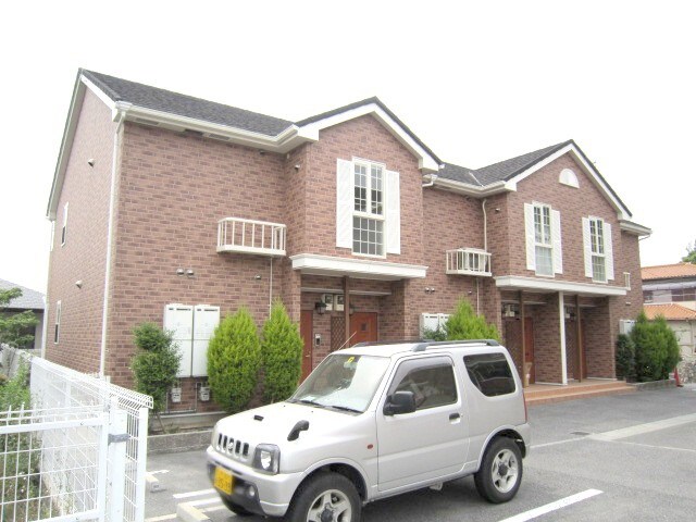 物件外観写真2　(駐車場)