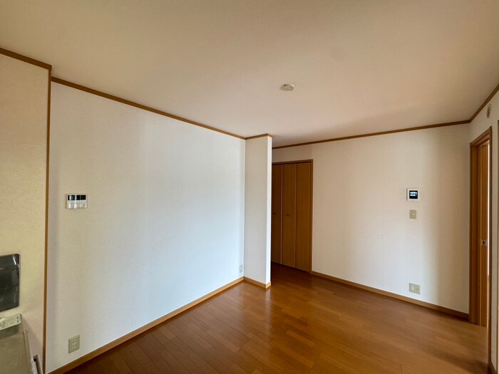 物件内観写真6　(居室)