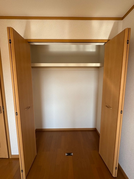 物件内観写真16　(収納)