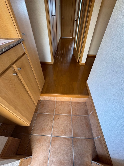 物件内観写真17　(玄関)