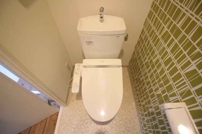 物件内観写真14　(トイレ)