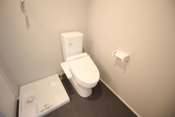 物件内観写真12　(トイレ)