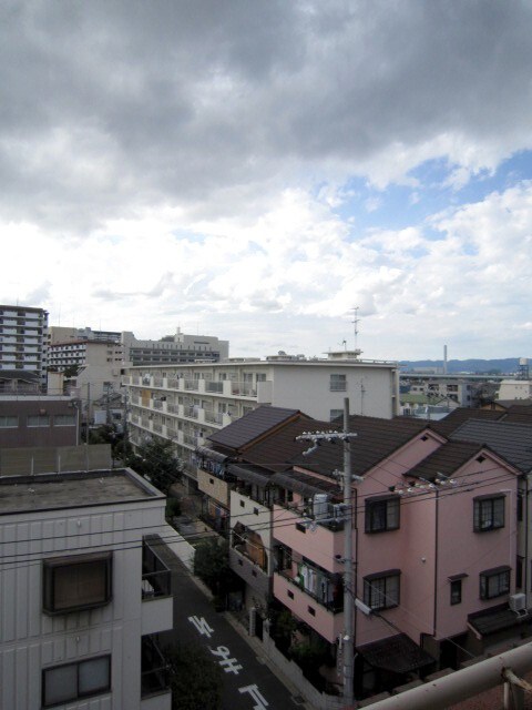 物件内観写真15　(室内からの展望)