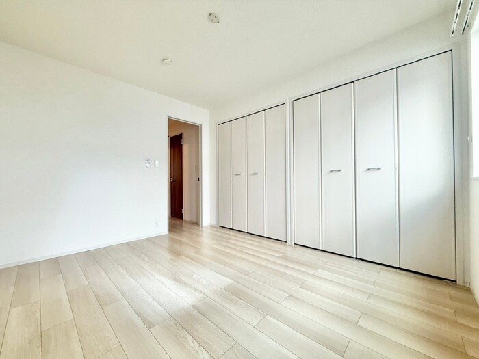 物件内観写真10　(居室)