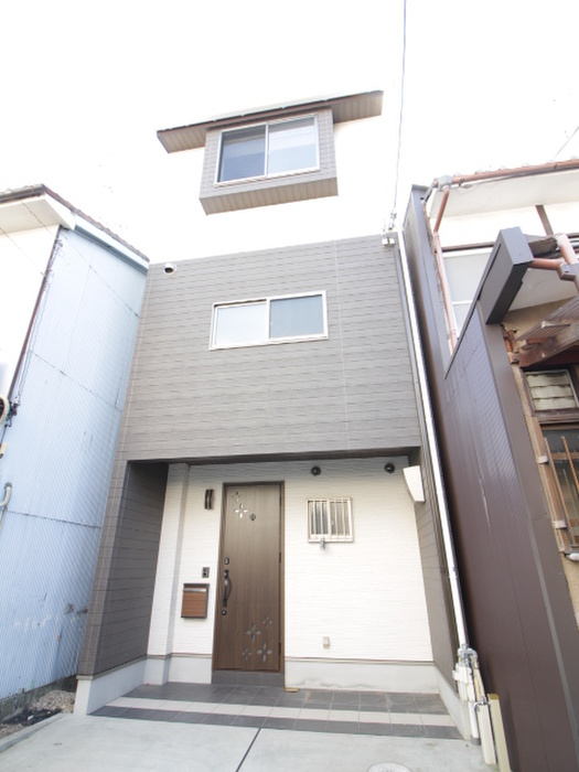 寺戸町山縄手27-66貸家