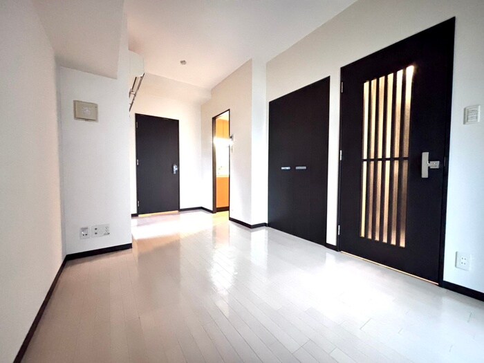 物件内観写真6　(居室)