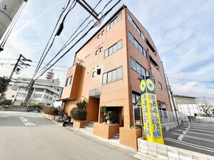 メゾン岸本外観写真