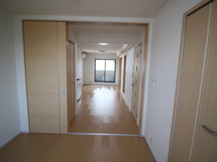 物件内観写真13　(居室)